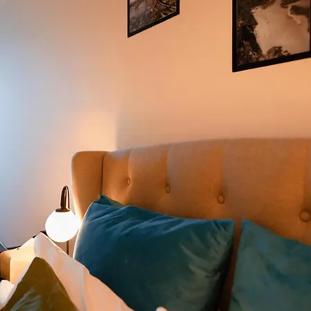 Apartment Magical Sunset Sky-view Location In Brisbane, Experience Ever Brisbane