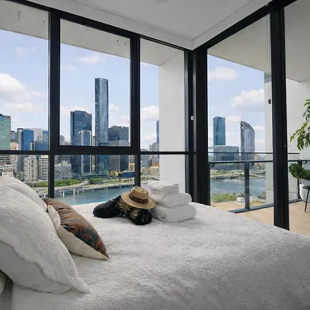 Million Dollar View Luxury Checkout 3pm Apartment