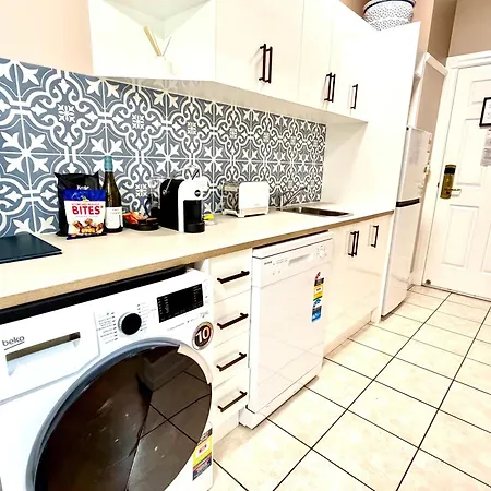 Apartment Cozy In Adina Cbd Anzac Square *