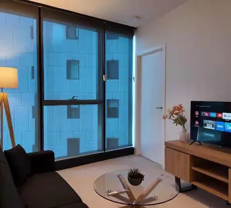 Lux Living In Heart Of