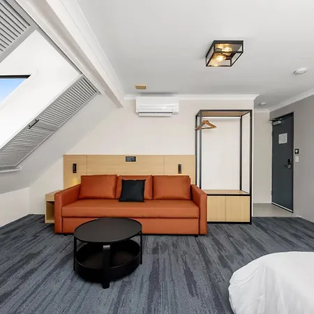 Hotel Spring Hill 3*