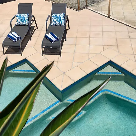 Pet-friendly Haven: Fast Wi-fi & Netflix * Brisbane