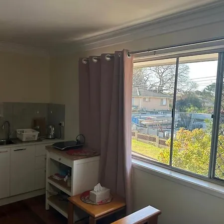 Granadilla St Queen Bed For Couple 独立附属公寓g5 Homestay *