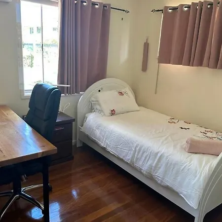 Granadilla St 走路10分钟到商场公交站单人房g1 Homestay