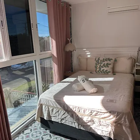 Homestay Mains Rd 超大4人带厨房卫浴办公 M1