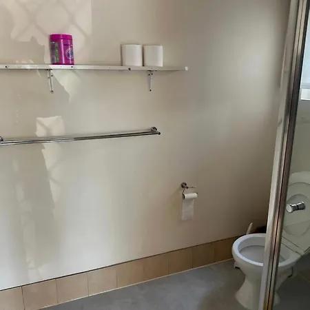 Granadilla St 超大独立附属公寓g4 Homestay