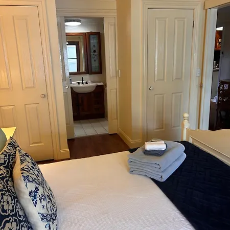 Kent Street Retreat Guest house Brisbane