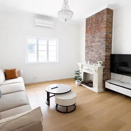 Entire 3bedroom House Close To Cbd Holiday home *