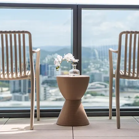1bd In Queen's Wharf - Lv 31 Oracles Tower