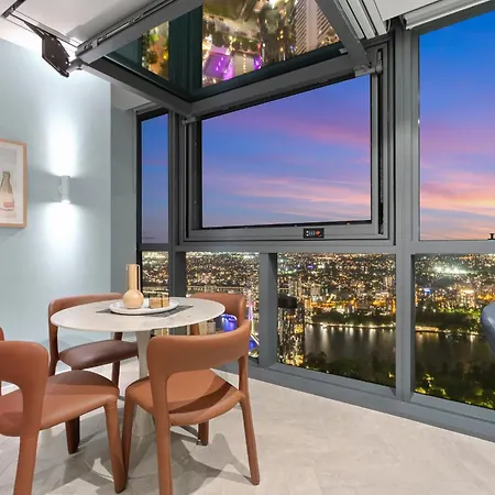 Apartment Diamonds Are Forever 1bed-1bath-parking-views