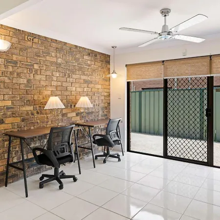 Spacious 4br Family In Sunnybank