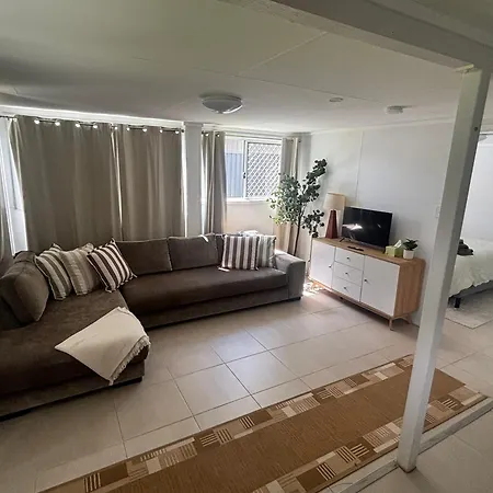 Family Friendly One Bedroom * Brisbane