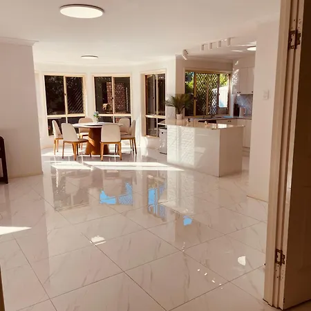 Villa Carindale Family Home, Private Pool, Leisure Brisbane