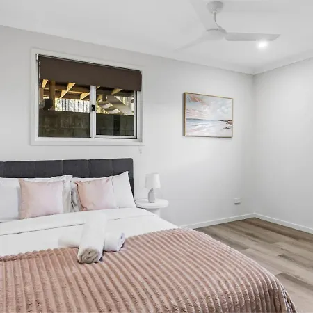 Spacious 3br In Quiet Tarragindi Location Holiday home Brisbane