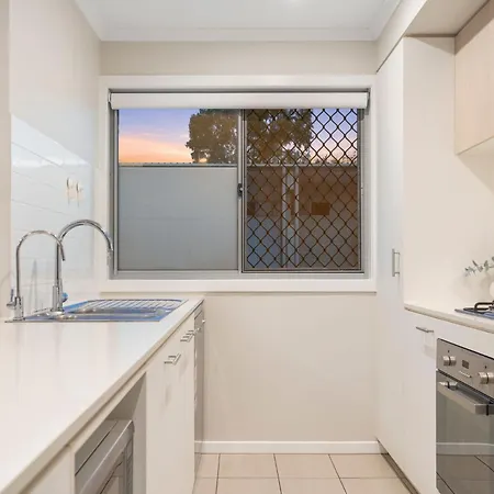 Market Square Modern Haven - Near Qeii And Griffith Uni Homestay Brisbane