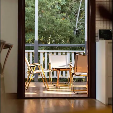3br Charming Queenslander Mins Drive To Cbd And Gabba Stadium! * Brisbane