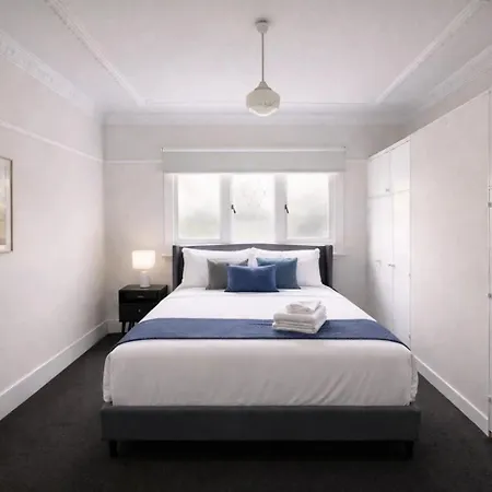Stylish 2br Walk To South Bank & West End Holiday home