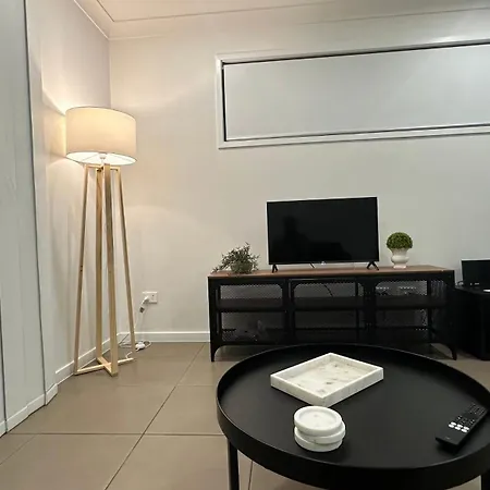 Modern 3bdr Townhouse In Bellbird Park Holiday home