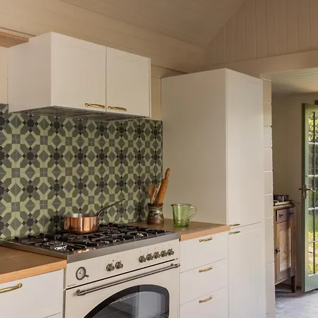 Spacious Inner Heritage Holiday home *