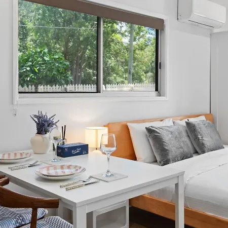 1br Walk To Westfield For Solo Holiday home *
