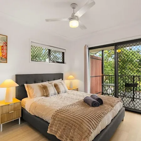 1em Abnb-style 5br, 2 Parking-patio, 5 Mins To Westfield * Brisbane