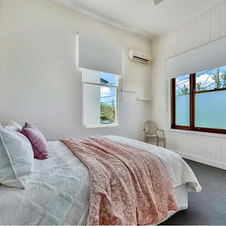 Elegant Ascot Retreat Three Bedroom Brisbane