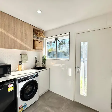 In Belmont | Easy To & Airport 3* Brisbane