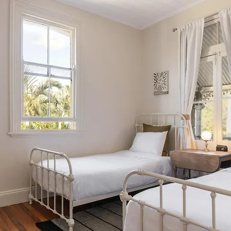 Spacious Inner Heritage * Brisbane