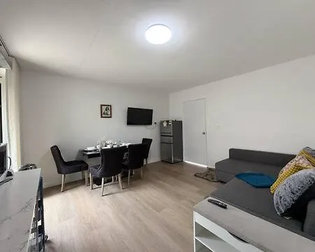 Guest house Self Contained 1br Near Pinelands Centre Brisbane