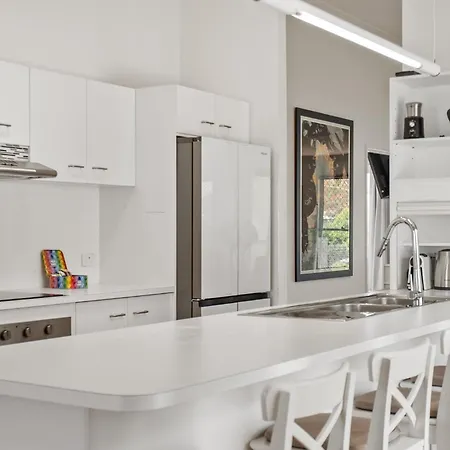 Bright 3-bed In Leafy Annerley Brisbane