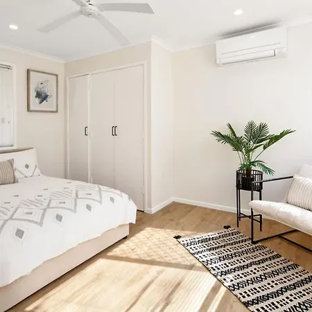 Spacious 4br 3 Bathroom Sunnybank Retreat Brisbane
