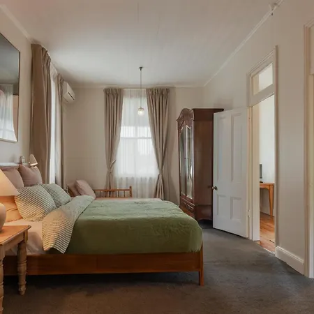 Spacious Inner Heritage