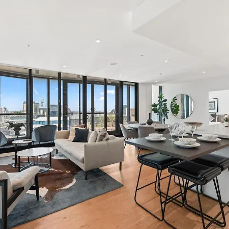 Modern Skyline 3br With Pool Gym And Tub *