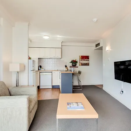 Cosmo Aparthotel 4*