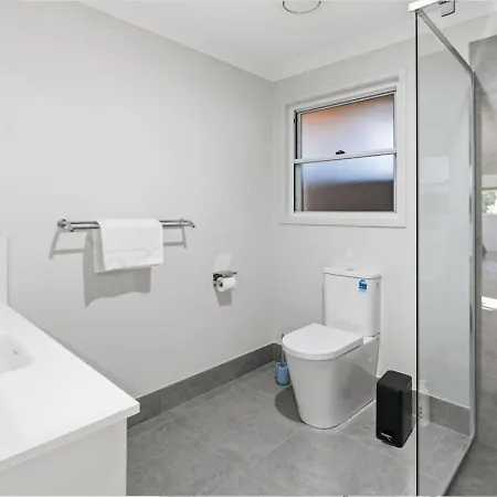 Spacious 3br In Quiet Tarragindi Location Holiday home
