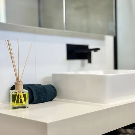 In Belmont | Easy To & Airport Guest house Brisbane