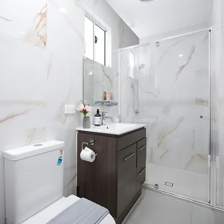 Self Contained 1br Near Pinelands Centre 3*