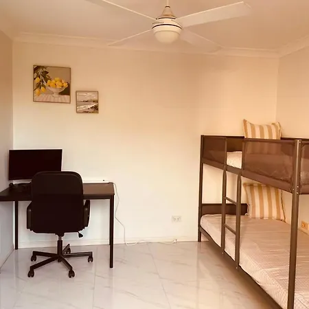 Villa Carindale Family Home, Private Pool, Leisure