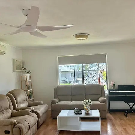 Your Cozy Retreat In Graceville Brisbane