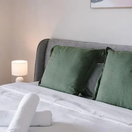 Spacious 4br Family In Inala Quiet Street Brisbane