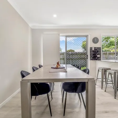 3 Bedroom Fully Renovated Away From
