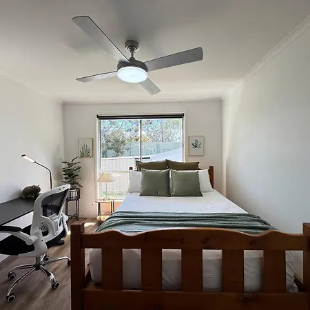 In Belmont | Easy To & Airport 3* Brisbane