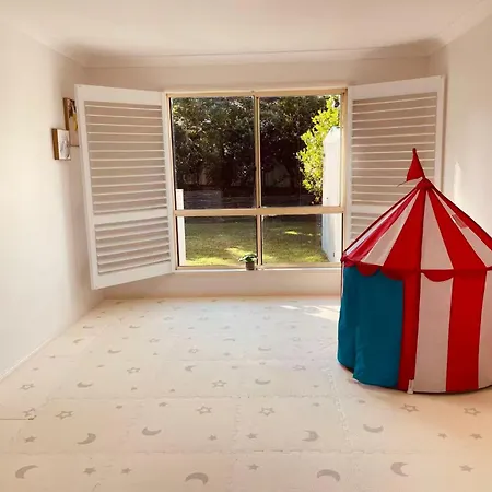 Villa Carindale Family Home, Private Pool, Leisure