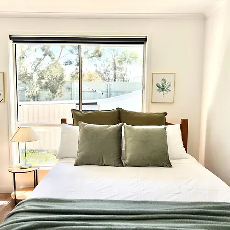 In Belmont | Easy To & Airport Brisbane