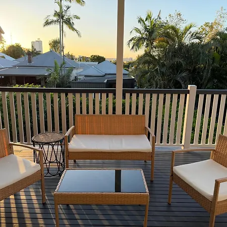 East Federation-style Pool Holiday home Brisbane