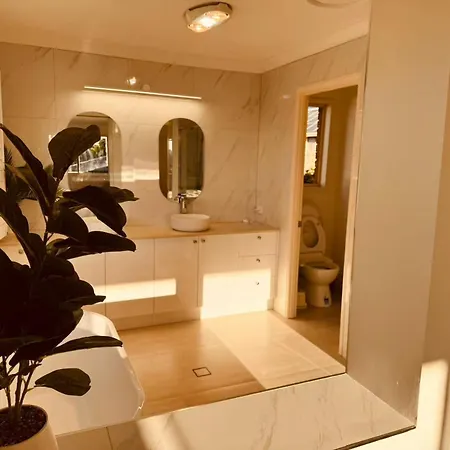 Villa Carindale Family Home, Private Pool, Leisure