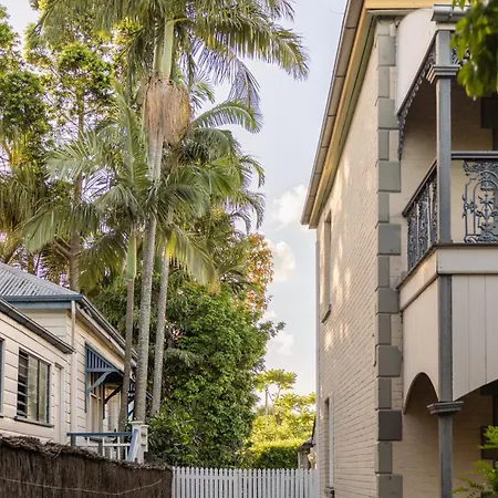 Spacious Inner Heritage Holiday home