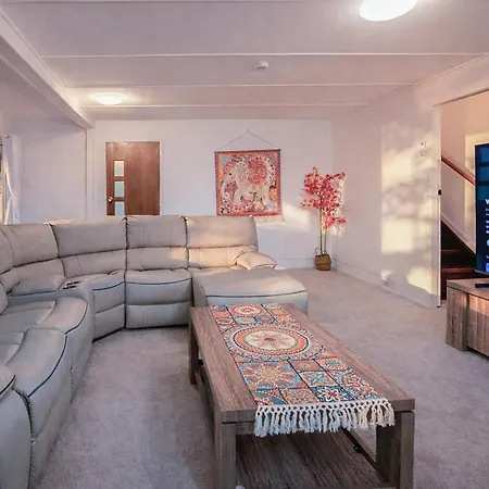 Villa 5br Pool - Bbq Retreat - Sleeps 11 Max - Ev Station Brisbane