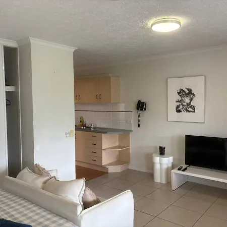 Comfy 1bed And 1 Futon In Heart Of Apartment *