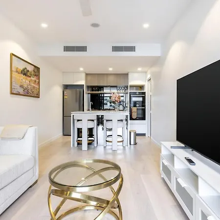 Gorgeous 3br With Study Overlooking Bne River Brisbane